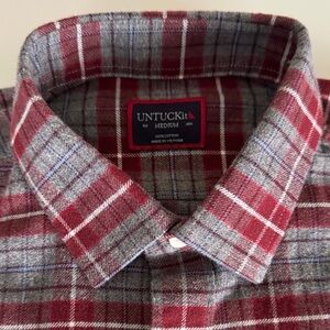 UNTUCKit Men's Red and Gray Plaid Button-Down Shirt ~ Medium